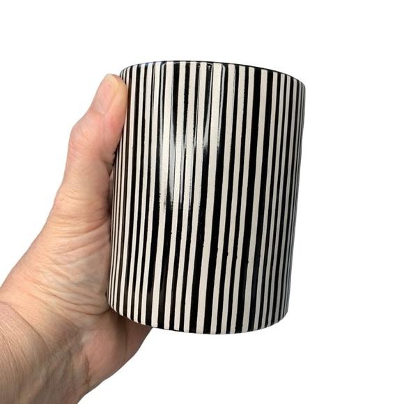 Food Network black and white multi patterned coffee mugs. 4” height. - Picture 5 of 8